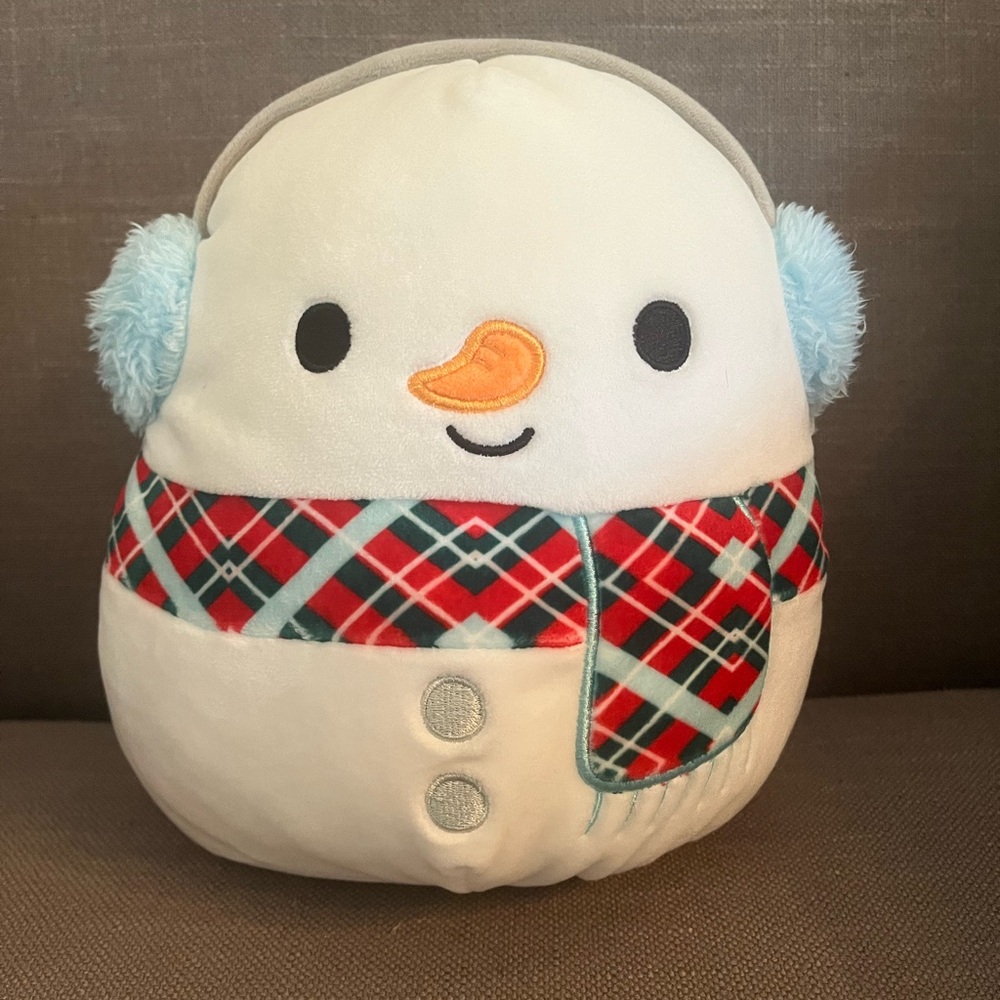 Cute 9” Snowman with Blue Earmuffs * BUNDLE ANY TWO SQUISHMALLOWS FOR $16*